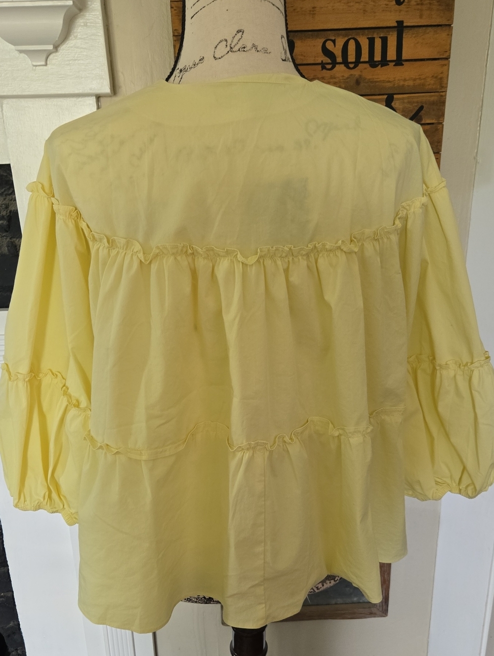 Marc New York Lightweight Yellow Tiered  Blouse - Picture 4 of 5